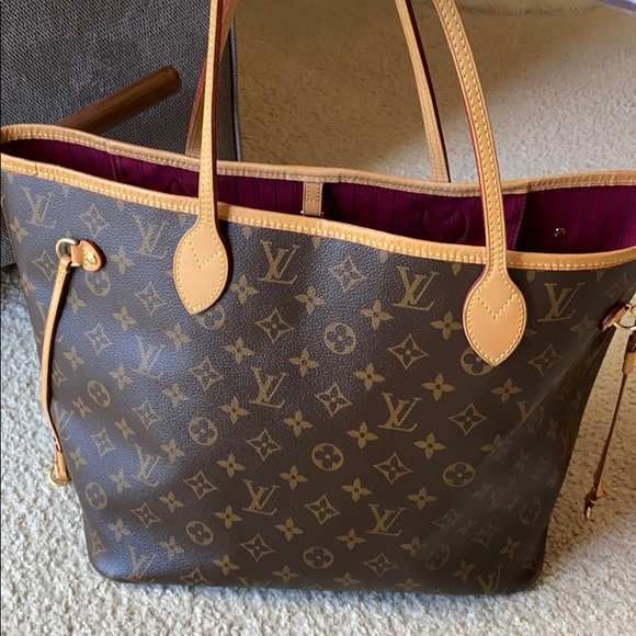Louis Vuitton Handbags - Authentic Louis Vuitton Neverfull MM